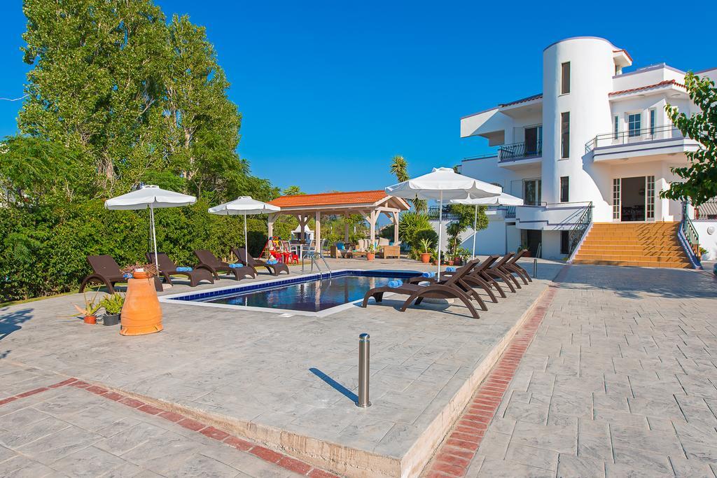 Villa Giovanni Faliraki Exterior foto