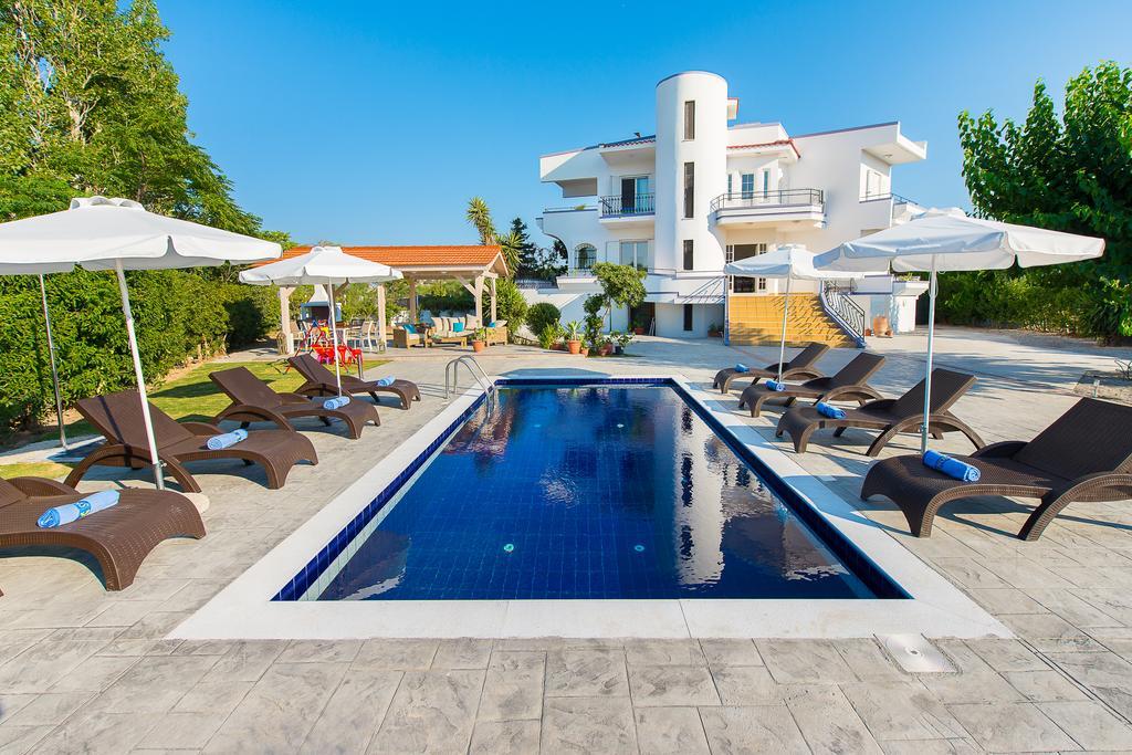 Villa Giovanni Faliraki Exterior foto